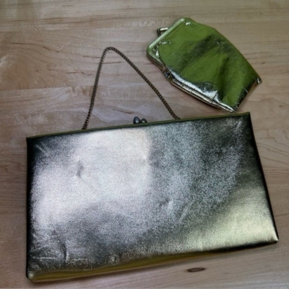 Vintage metalic gold purse with coin purse clutch